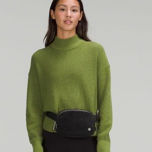 Lululemon black teddy sherpa everywhere belt bag gold trim